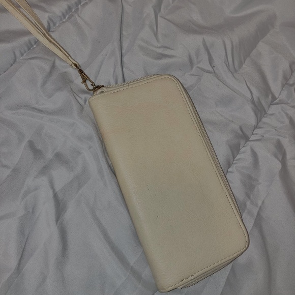 Beige/ off white purse clutch wristlet with compartments - Picture 4 of 4